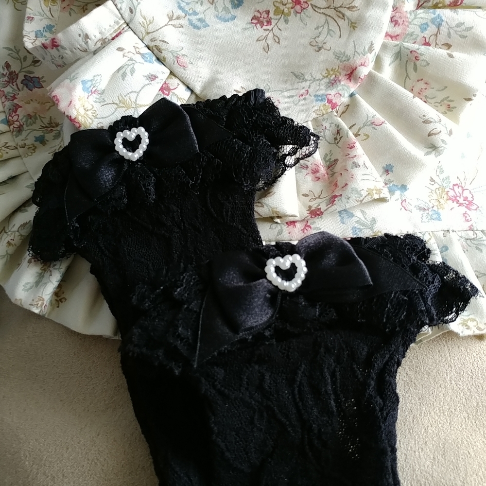 RoseMarie seoir black lace socks